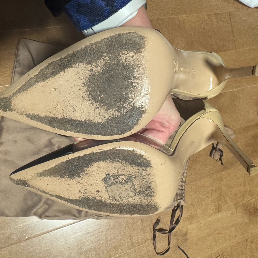 Gianvito Rossi Nude and Black Leather and PVC Ankle Strap Pumps Size 38.5 - Picture 8 of 12
